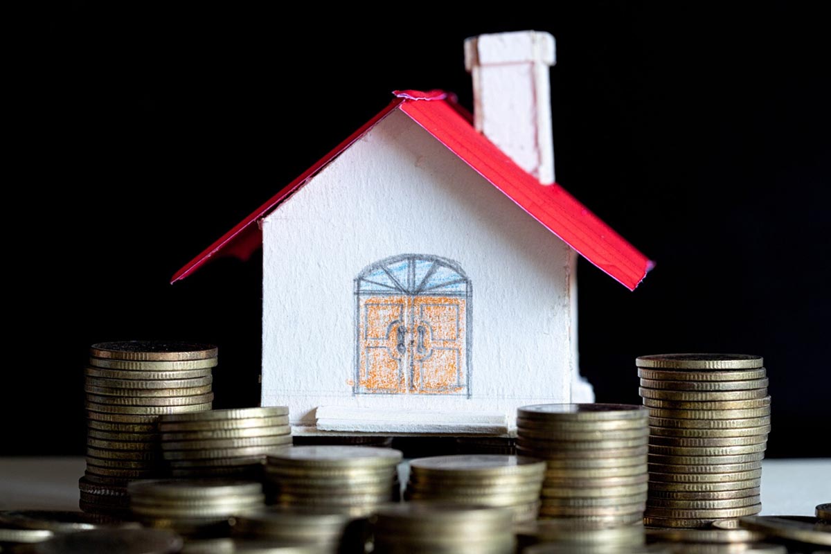 Kredyt na mieszkanie a zarobki – komu bank pożyczy pieniądze?