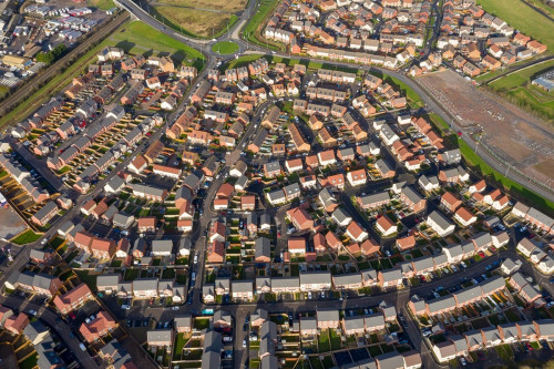 Jak rozumieć linię zabudowy w planie miejscowym i decyzji o warunkach zabudowy