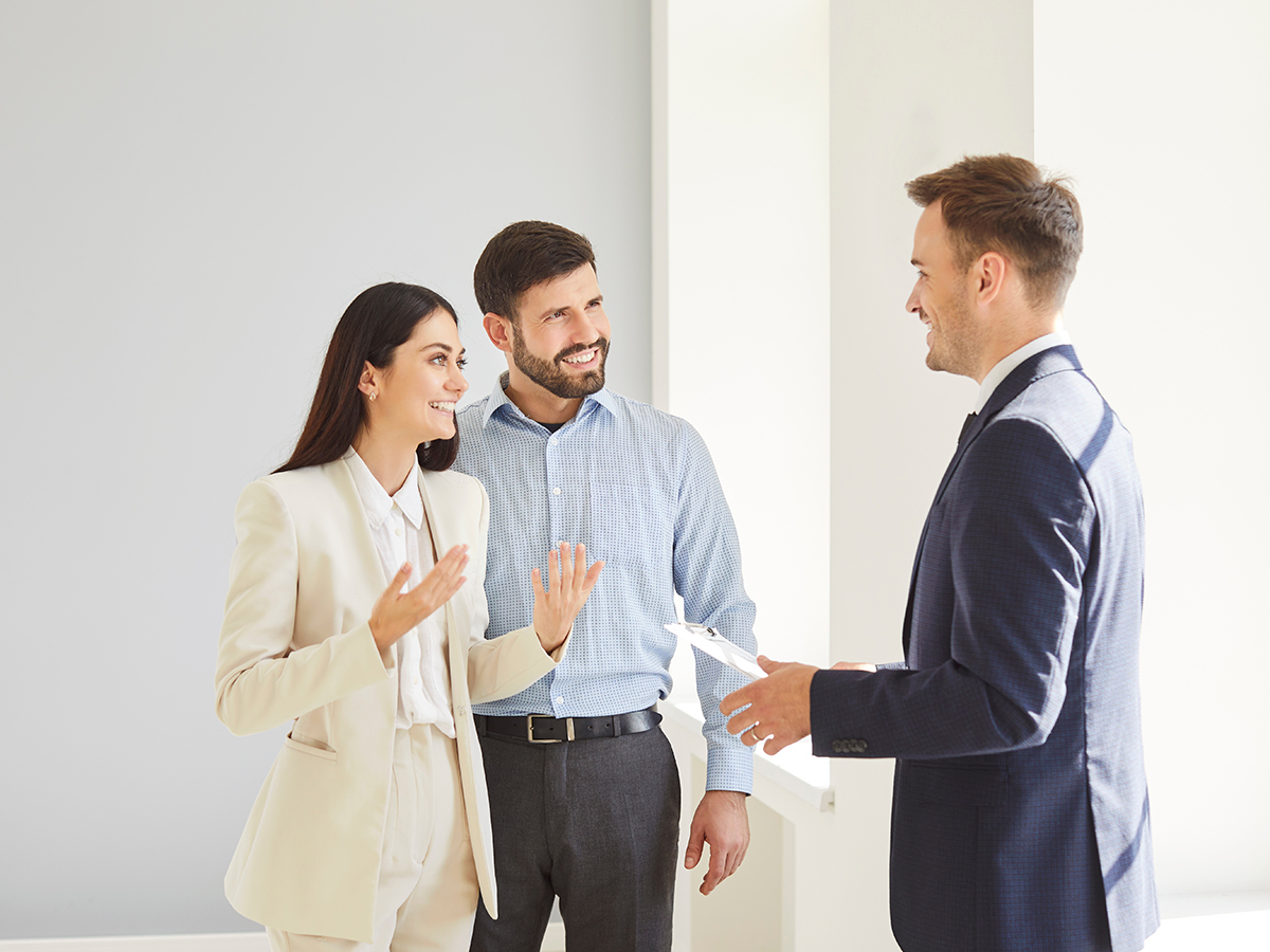 Ekspercki przegląd nieruchomości: Czy warto, jakie wady odkryje i jaki jest koszt?