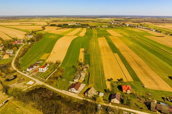 Kompleks działek budowlanych w malowniczej okolicy, dobrze skomunikowanych z Krakowem -
Małopolskie Zdjęcie nr 1