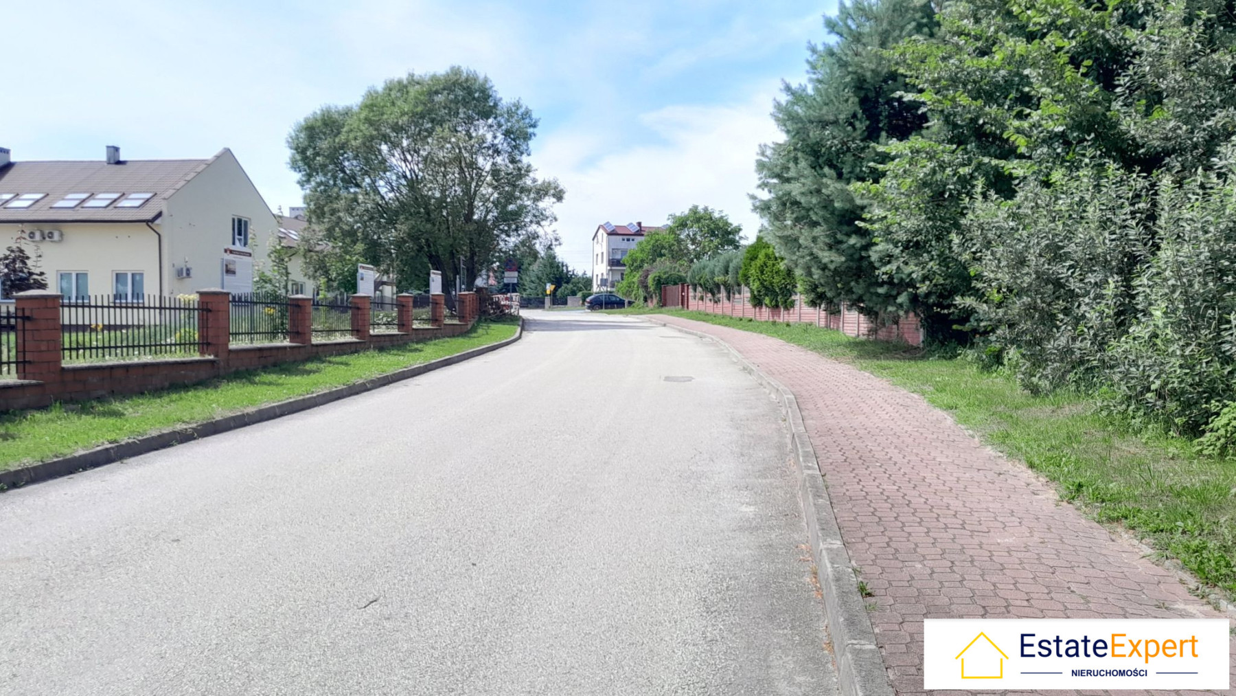 WYMARZONE MIEJSCE NA DOM  DZIAŁKA BUDOWLANA W PIERZCHNICY -  Pierzchnica  -
świętokrzyskie Zdjęcie nr 1