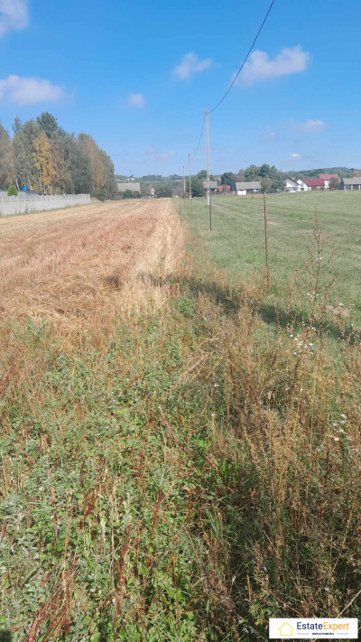 Atrakcyjna działka budowlana w pełni uzbrojona Bęczków -  Bęczków  -
świętokrzyskie Zdjęcie nr 4