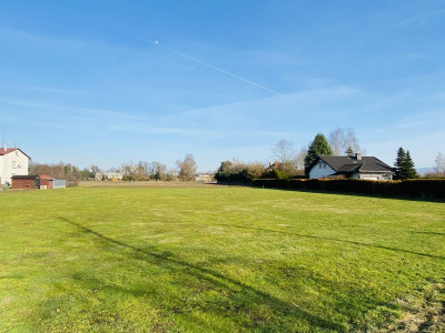 Widok na Beskidy  1km do DK 81  6km Skoczów  12 - Ochaby Wielkie  -
Śląskie Zdjęcie nr 6