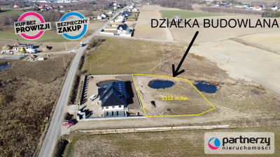 Działka pod bliźniaki w Dobrzewinie obok Gdyni - powiat wejherowski  -
Pomorskie