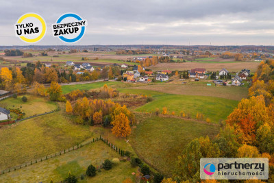 Pod rezydencje  Asfaltowa droga  Las  Media - Skrzeszewo Żukowskie  -
Pomorskie Zdjęcie nr 7