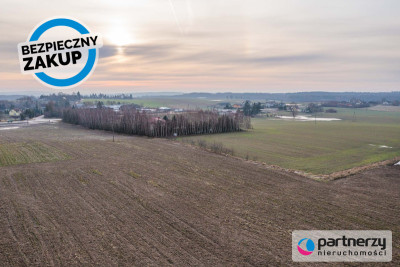 Budowalna  949m2  Południowy ogród - powiat gdański  -
Pomorskie