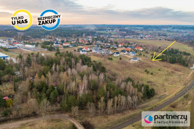 WODA GAZ PRĄD KANALIZACJA  JEZIORO  PROSTOKĄTNA - powiat kartuski  -
Pomorskie Zdjęcie nr 2