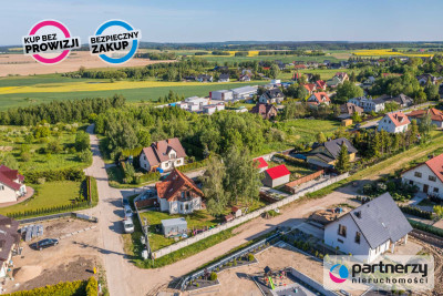 Z WYLEWKĄ BETONOWĄ  UZBROJONA  PROSTOKĄTNA  - powiat gdański  -
Pomorskie Zdjęcie nr 7