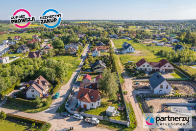 Z WYLEWKĄ BETONOWĄ  UZBROJONA  PROSTOKĄTNA  - powiat gdański  -
Pomorskie Zdjęcie nr 8
