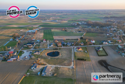 Działka budowlana uzbrojona  1000 m2 k Trąbek - powiat gdański  -
Pomorskie Zdjęcie nr 3