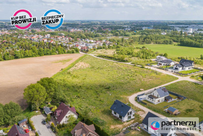 Uzbrojona w prąd i wodę  Gaz w drodze  Płaska - powiat gdański  -
Pomorskie Zdjęcie nr 6