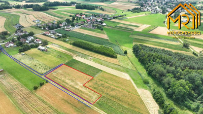 Działka rolna 037 ha w Łukowej  - Łukowa  -
małopolskie