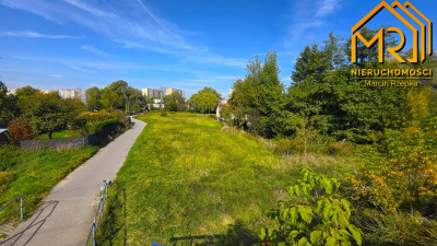 Działka z WZ 1267 ar  Tarnów Gumniska ul Łycz - Tarnów  -
małopolskie Zdjęcie nr 5