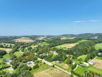 Łąka blisko drogi głównej w Lubczy -
małopolskie Zdjęcie nr 11