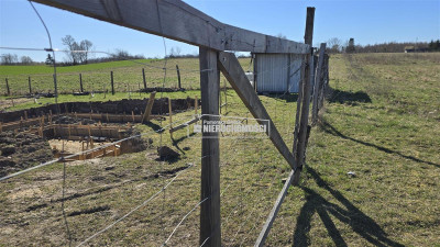 DZIAŁKA W OKOLICY JEZIORA KOMORZE - Sikory   -
Zachodniopomorskie