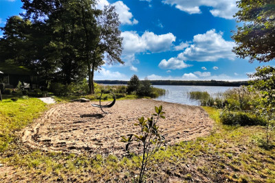 Dostęp do jeziora plaża teren i las Dołgie - Dołgie  - Zachodniopomorskie