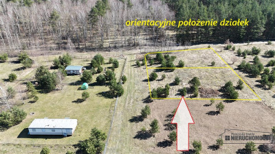 Działka pod lasem w pobliżu jeziora - Nobliny   -
Zachodniopomorskie Zdjęcie nr 2
