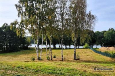 Dostęp do jeziora Dołgie ok190 m linii brzegowej - Dołgie   -
Zachodniopomorskie Zdjęcie nr 8