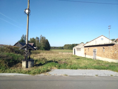 Sprzedam działkę siedliskową z zabudowaniami - Romanów  -
lubelskie Zdjęcie nr 4