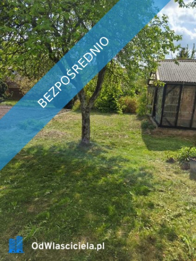Sprzedam działkę ROD na Narewskiej o powierzchni 300m2 z domkiem i szklarnią -    -
(wybierz)