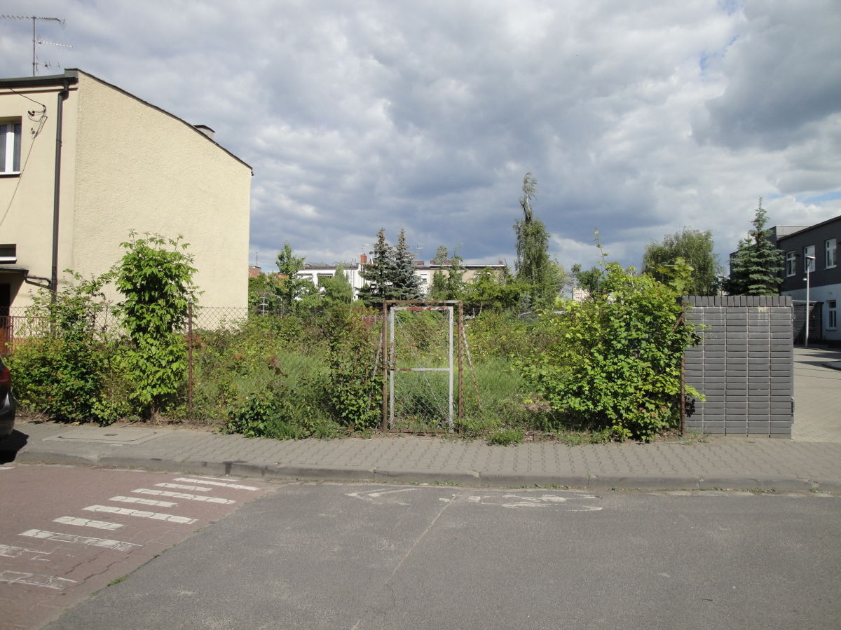 Na sprzedaż działka inwestycyjna - Poznań -
wielkopolskie Zdjęcie nr 1