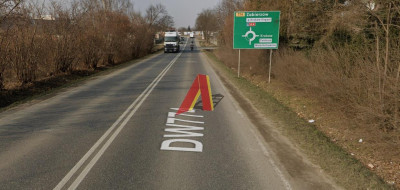 usłgowa w pobliżu lotniska wBalicach - Cholerzyn  -
Małopolskie Zdjęcie nr 9