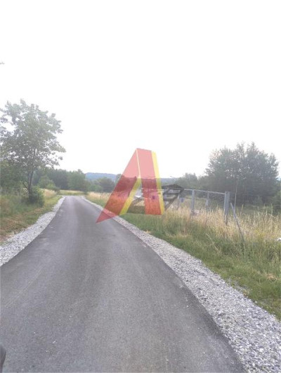Widoczna działka z autostrady  okolice Lotniska - Balice  -
Małopolskie Zdjęcie nr 4