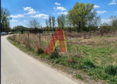 Szeroka  płaska ponad 18arowa działka - Tonie  -
Małopolskie Zdjęcie nr 2