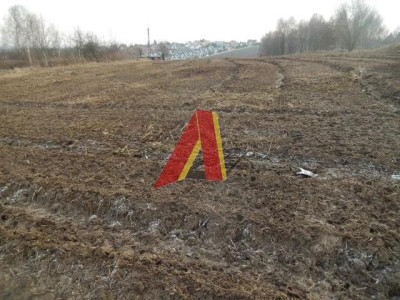 Pół hektara budowlano rolna - Mogilany   -
Małopolskie