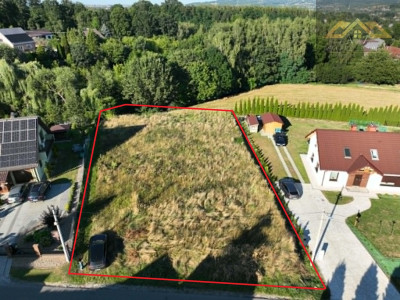 Piękna widokowa działka budowlana w centrum wsi - Rzuchowa  - małopolskie