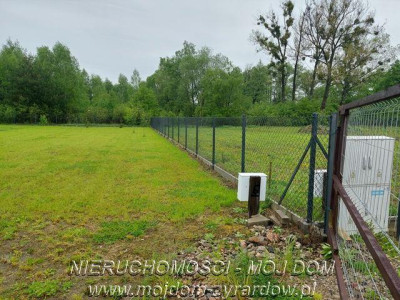 Działka z warunkami zabudowy spokojna okolica - Międzyborów   -
Mazowieckie Zdjęcie nr 2