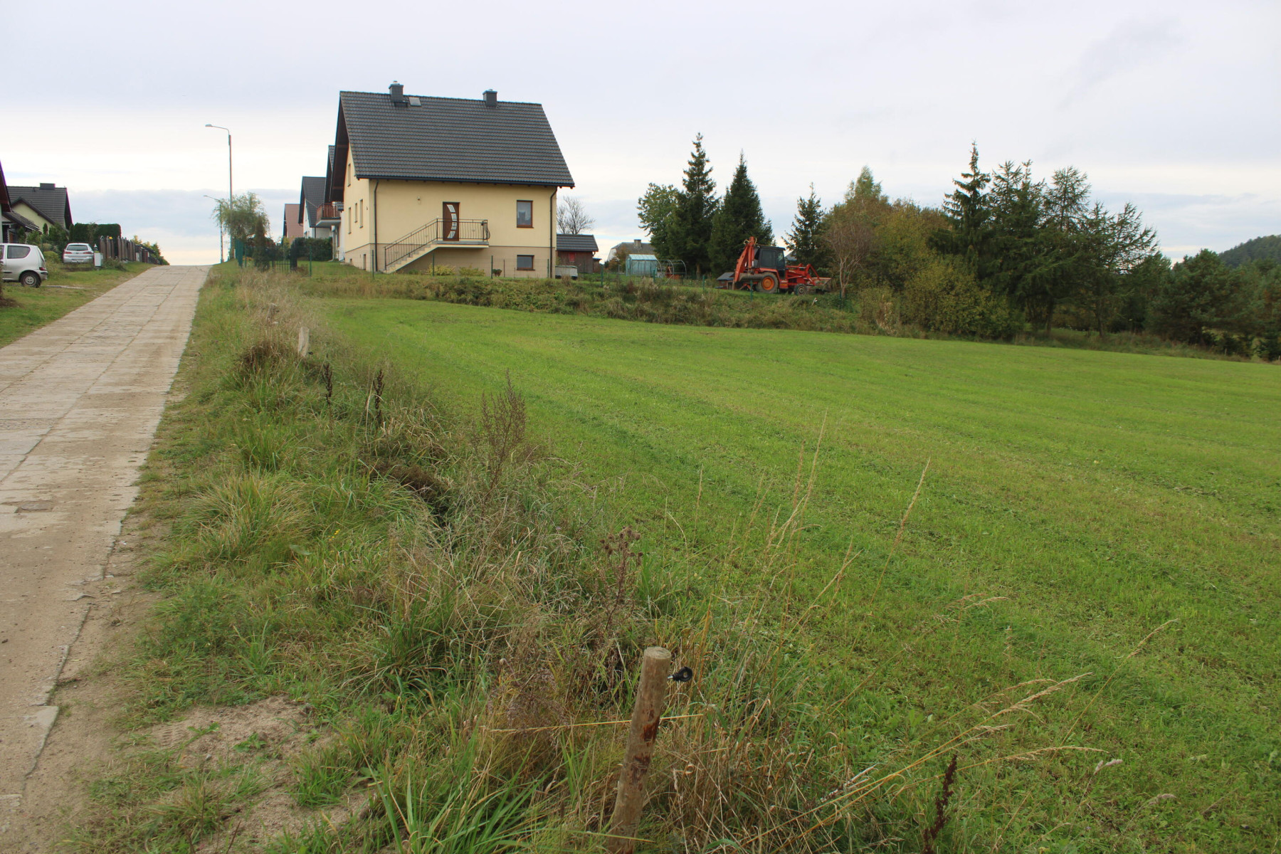 Piękne działki na sprzedaż w Somoninie - możliwość wyboru - Somonino  -
pomorskie Zdjęcie nr 1