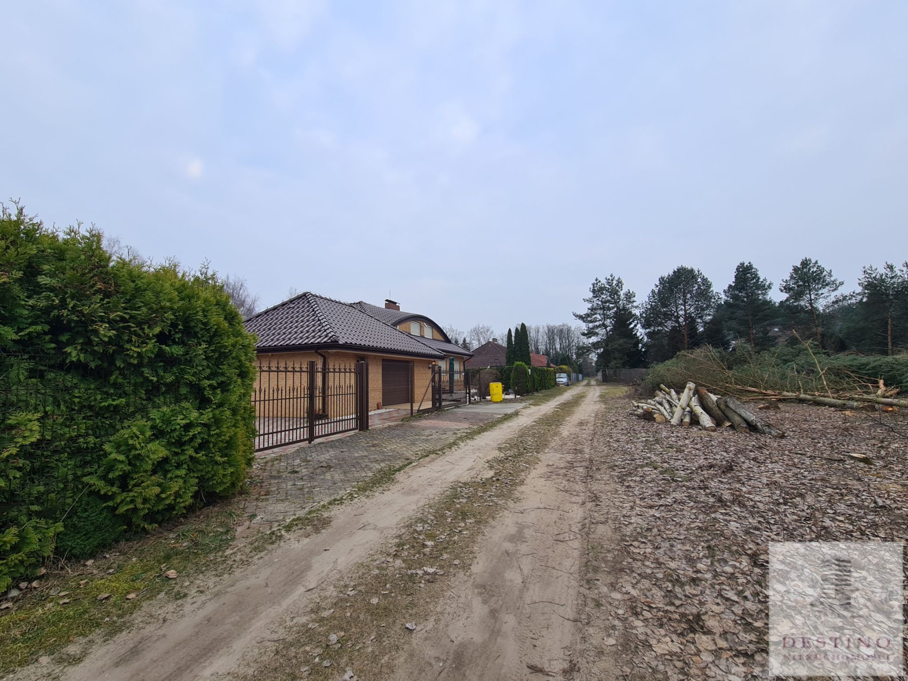 Działka budowlana 1145m2 w pobliżu lasu i zalewu - Kalisz   -
wielkopolskie Zdjęcie nr 1