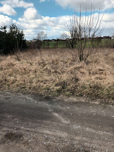 Ładna działka w Pruszkowie -  Pruszków  -
wielkopolskie