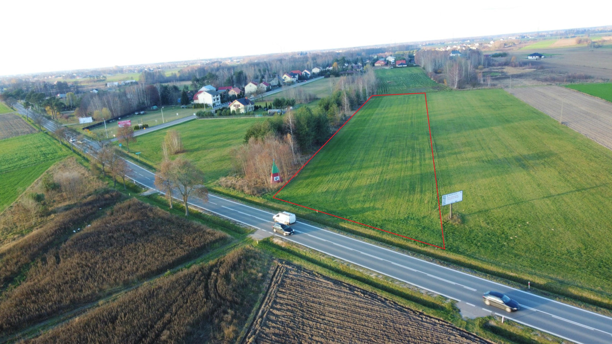 Wydzierżawię grunt 81 arów przy trasie Ostrołęka Ostrów WWA -
mazowieckie Zdjęcie nr 1