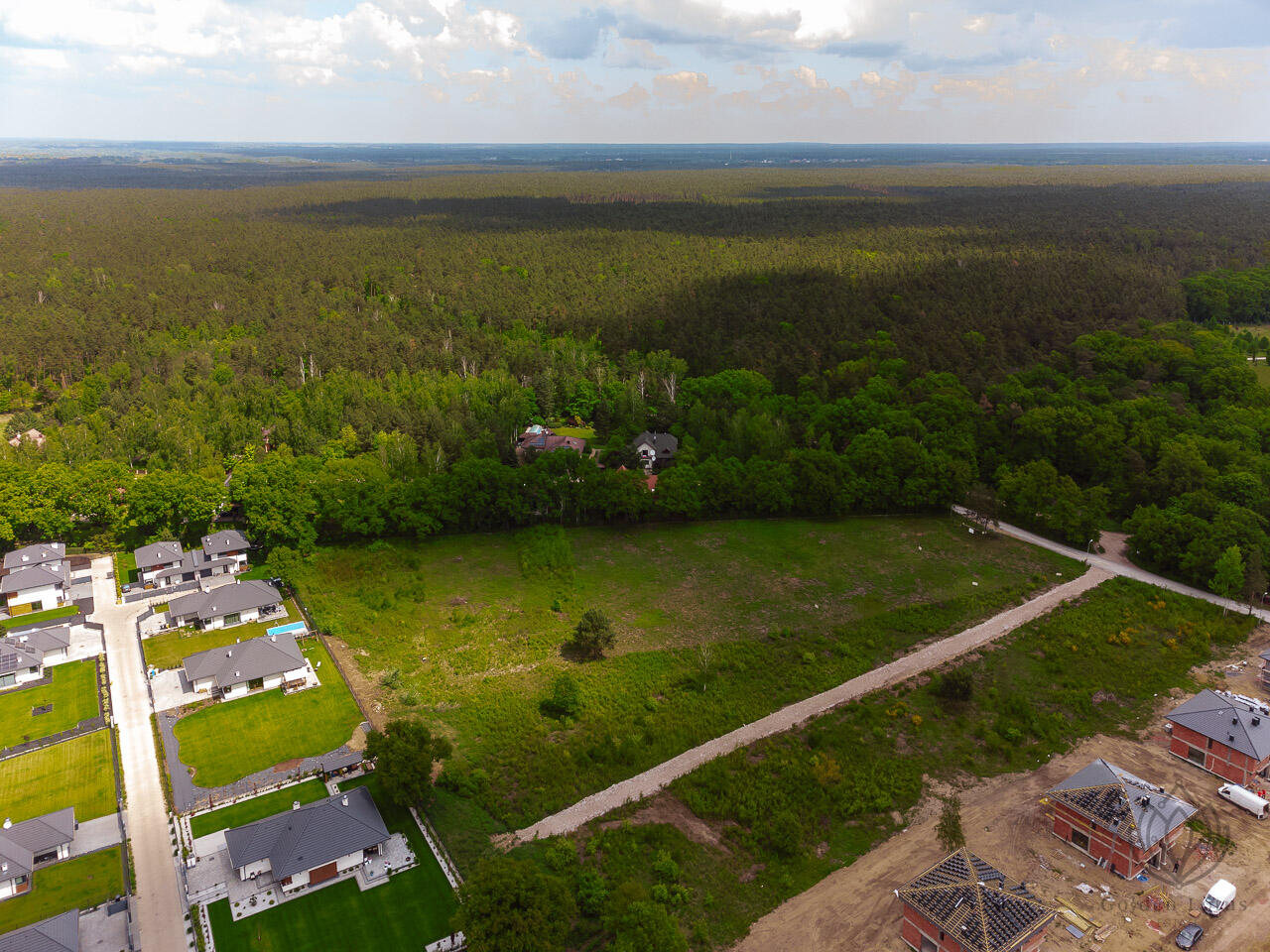Pod inwestycję bliżniaków-plaża w lesie tuż obok - Skierdy   -
mazowieckie Zdjęcie nr 1