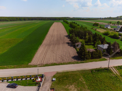 Tuż obok lotniska Modlin 19ha-WZ-11 domów - Kosewo   -
mazowieckie Zdjęcie nr 2