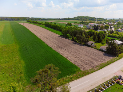 Tuż obok lotniska Modlin 19ha-WZ-11 domów - Kosewo   -
mazowieckie Zdjęcie nr 4