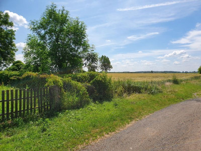 Goniczki gm. Września dz. bud. pod dom jednorodzinny z garażem -
wielkopolskie Zdjęcie nr 4