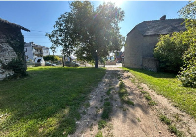 Działka zabudowana budynkami gospodarczymi do remontu lub rozbiórki - Koziegłowy  -
śląskie Zdjęcie nr 4