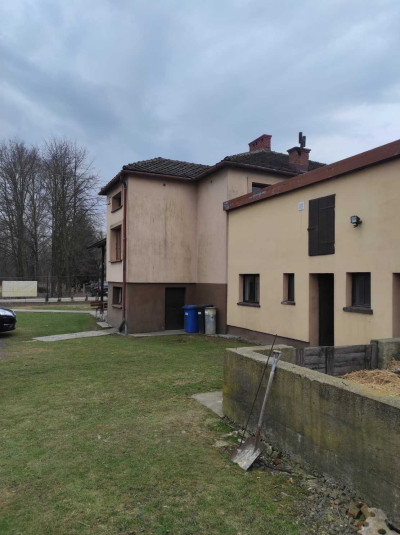 Udział 18 w działkach zabudowanych domem i dwoma budynkami niemieszkalnymi - Hecznarowice  -
śląskie Zdjęcie nr 3