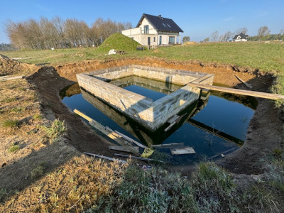Syndyk sprzeda działkę z rozpoczętą budową domu jednorodzinnego - Bierkowo  -
pomorskie Zdjęcie nr 6