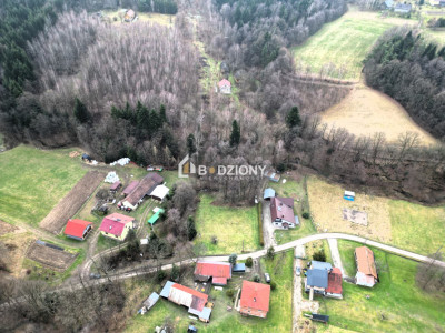 Działka budowlana 18 arów Biała Niżna -  zjazd z asfaltu media na działce - Biała Niżna  -
małopolskie Zdjęcie nr 10