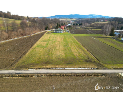 Idealna pod Twój dom  prostokątna płaska działka w Stróżach gm Grybów - Stróże  -
małopolskie Zdjęcie nr 4