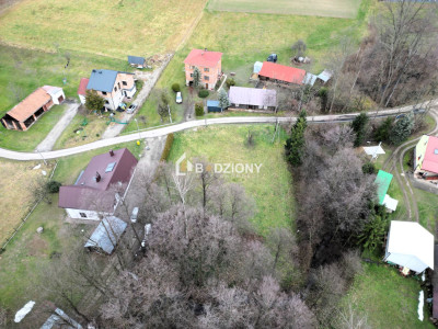 Działka budowlana 18 arów Biała Niżna -  zjazd z asfaltu media na działce - Biała Niżna  -
małopolskie Zdjęcie nr 6