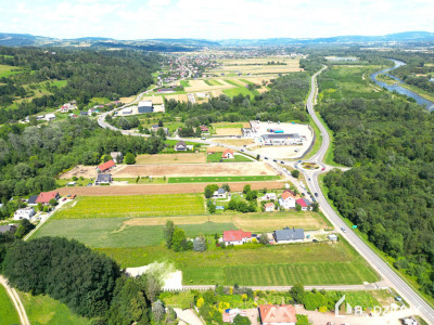 Działka budowlano-usługowa 30 arów przy drodze wojewódzkiej 969 - Naszacowice  -
małopolskie Zdjęcie nr 8