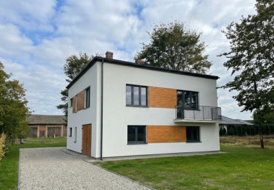 Dom 200m2   Stodoła 300m2 Cena kawalerki - Kowersk  -
Lubelskie Zdjęcie nr 12