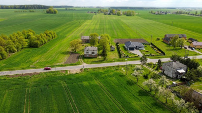 Dom 200m2   Stodoła 300m2 Cena kawalerki - Kowersk  -
Lubelskie Zdjęcie nr 2