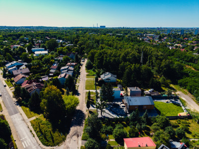 Działka budowlana z owadem naprzeciwko - Łódź-Bałuty  -
Łódzkie Zdjęcie nr 12