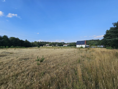 Cisza bezpieczeństwo i łatwy dostęp do miasta - Garbów  -
Łódzkie Zdjęcie nr 10